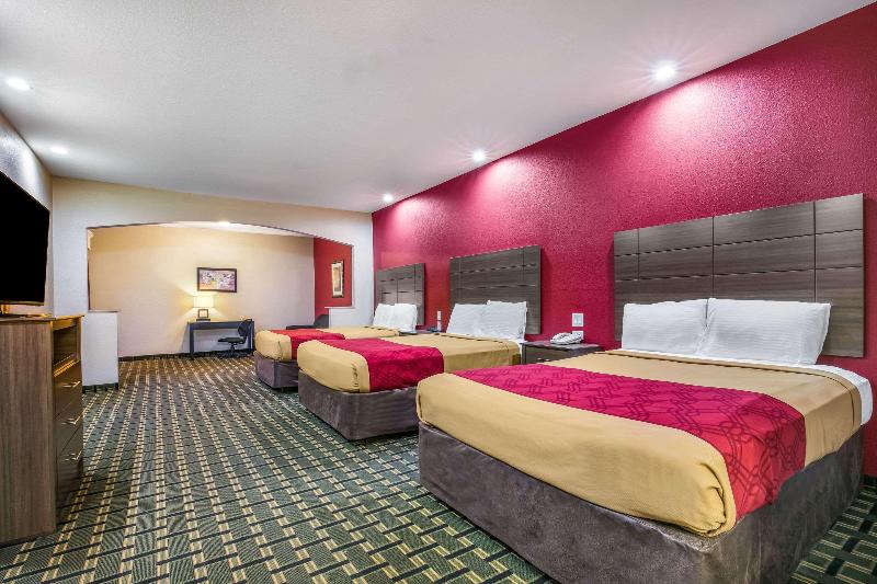 Econo Lodge Inn And Suites Horn Lake - Southhaven image