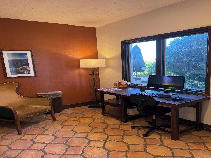 Lux Verde Hotel image