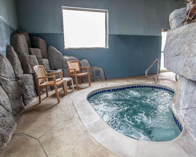Quality Inn & Suites Mississippi River image