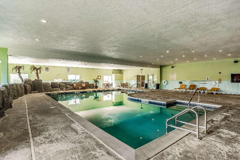 Quality Inn & Suites Mississippi River image