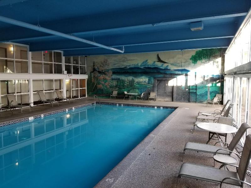 Clarion Inn And Events Center Pueblo North image