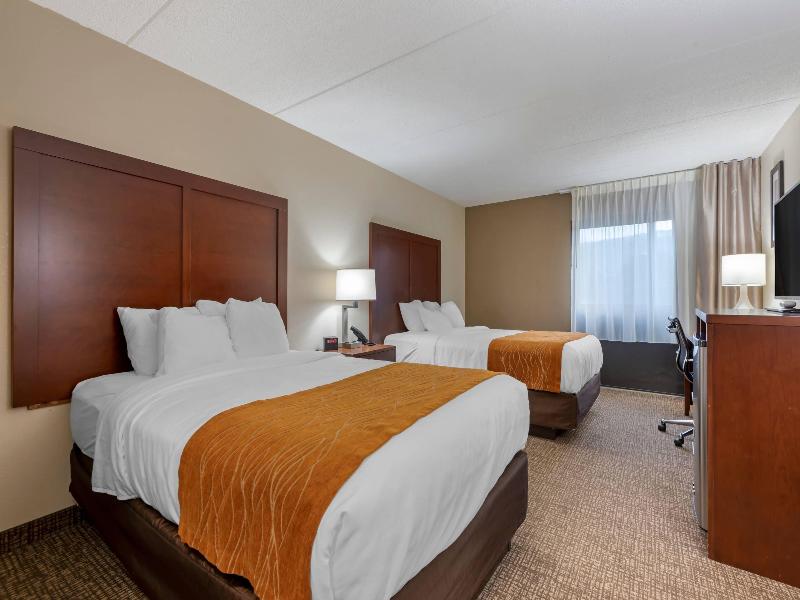 QUADRUPLE TWO DOUBLE BEDS NON SMOKING — photo 7