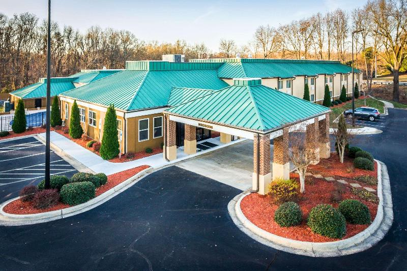 Quality Inn Asheboro South image