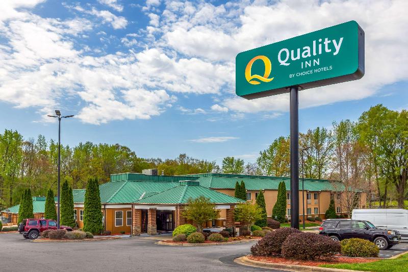 Quality Inn Asheboro South image