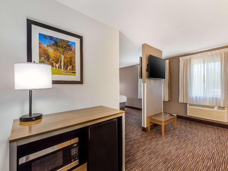 Quality Inn Asheboro South image