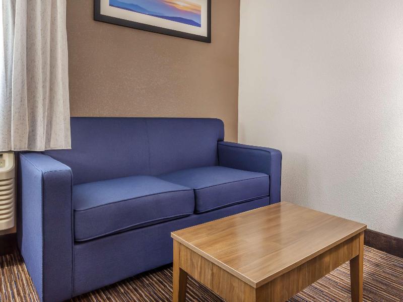 Quality Inn Asheboro South image
