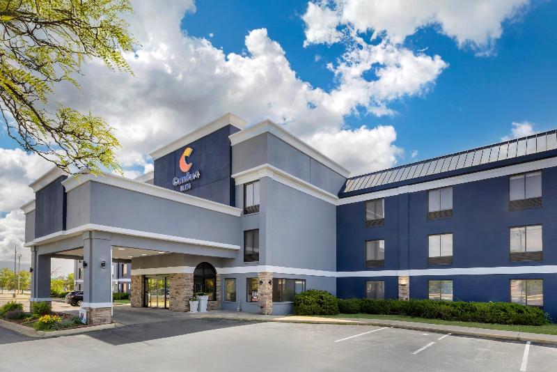 Comfort Inn Bourbonnais near I-57 image