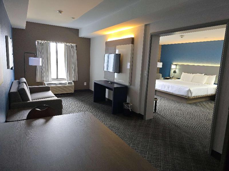 Comfort Inn Bourbonnais near I-57 image