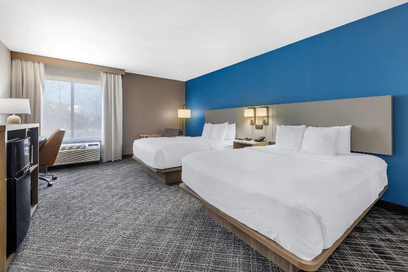 Comfort Inn Bourbonnais near I-57 image