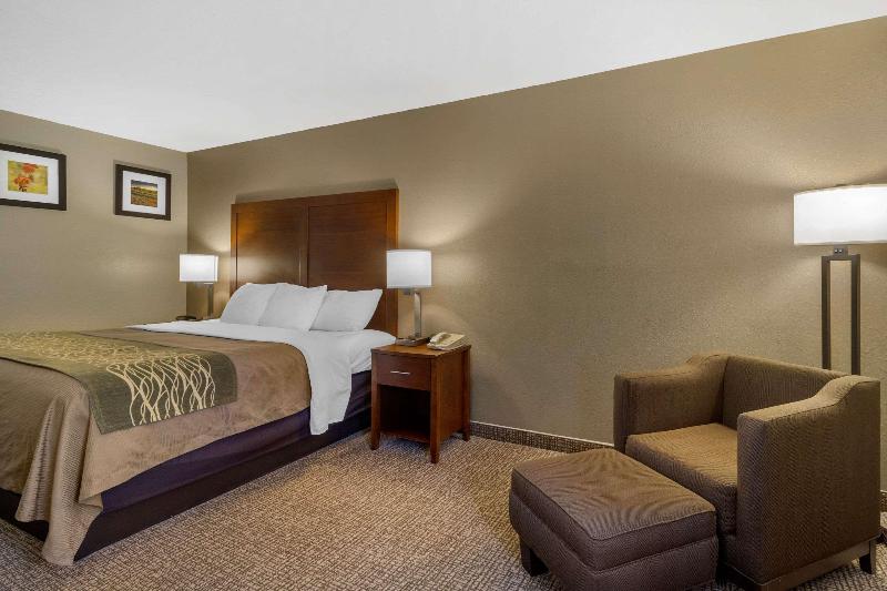 Comfort Inn Bristol image