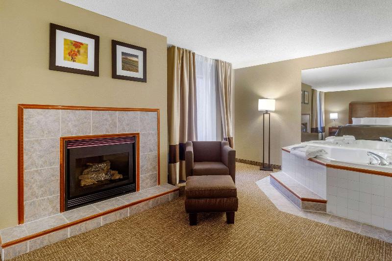 Comfort Inn Bristol image
