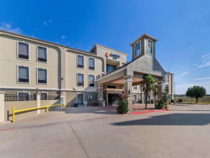 Comfort Inn Corsicana East image