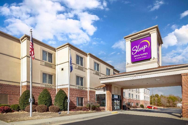 Sleep Inn & Suites Danville Area image