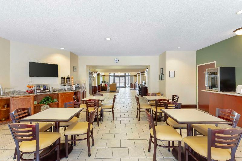 Sleep Inn & Suites Danville Area image