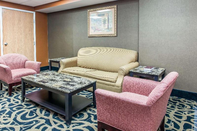 Quality Inn Defiance image