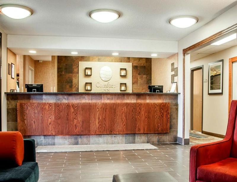 Comfort Inn North image