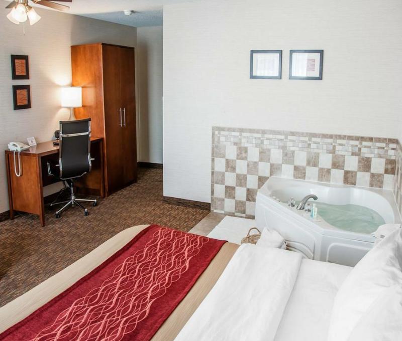 Comfort Inn North image