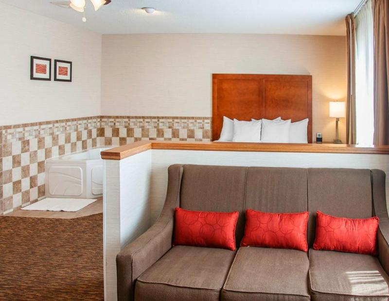 Comfort Inn North image