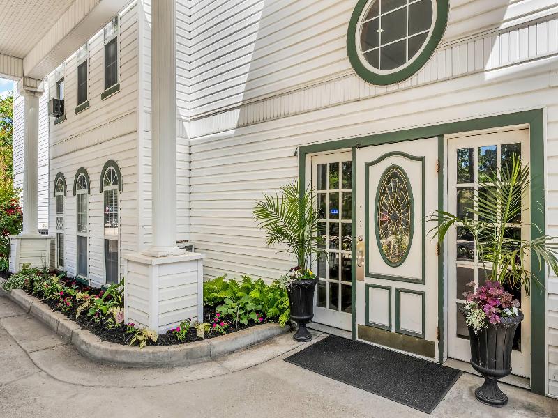 Quality Inn Eureka Springs South — general view