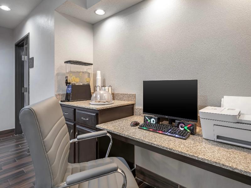 Comfort Inn