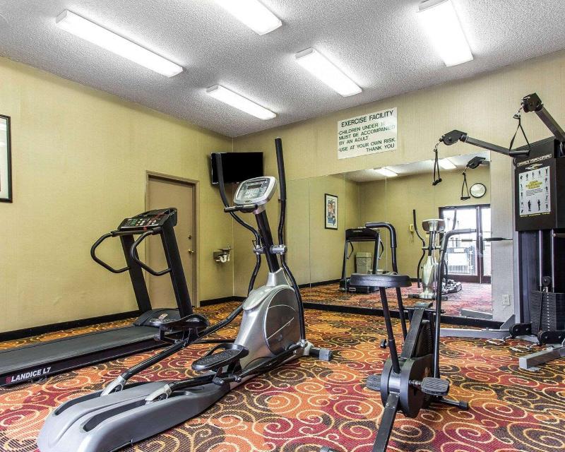 Quality Suites Convention Center Eastside