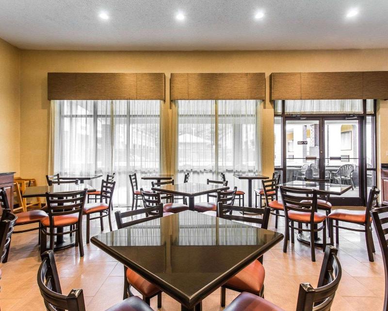 Quality Suites Hickory South image