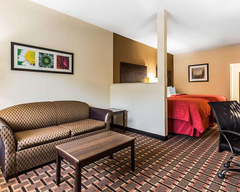 Quality Suites Hickory South image