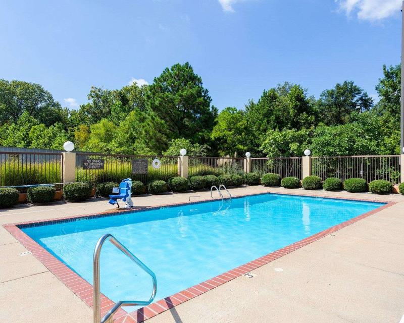 Comfort Inn Horn Lake - Southaven image