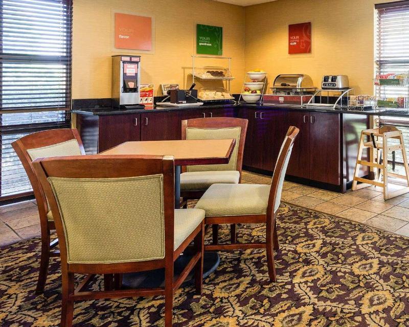 Comfort Inn Horn Lake - Southaven image