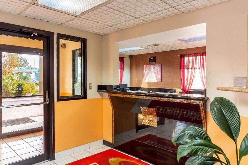 Econo Lodge Laurel image