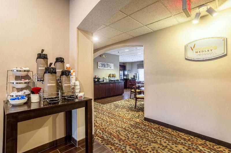 Wingate By Wyndham Owensboro image