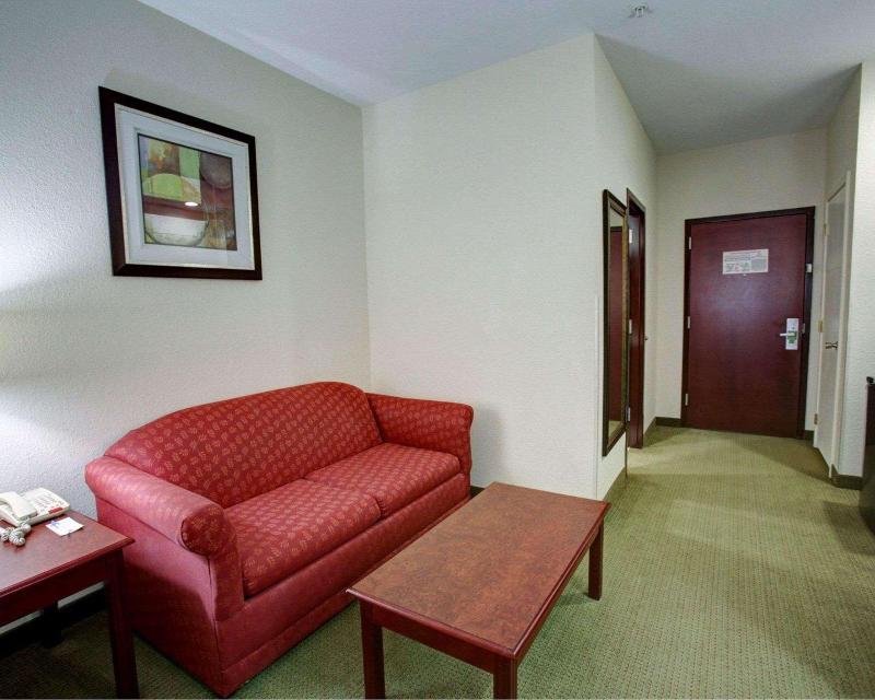 Quality Inn Rockdale image