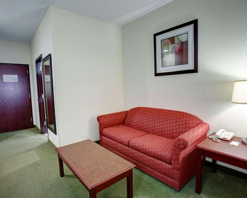 Quality Inn Rockdale image