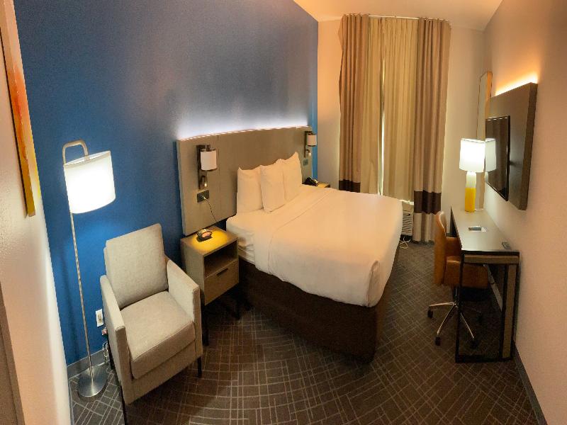 Comfort Inn Shreveport I-49 image