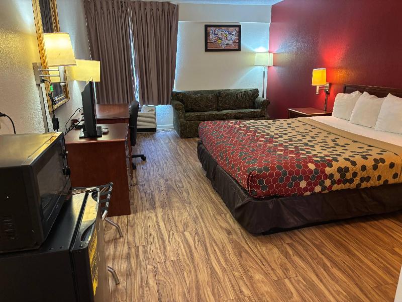 Econo Lodge Yazoo City image