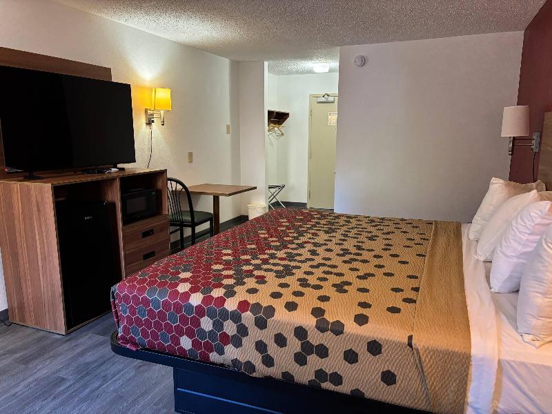 Econo Lodge Yazoo City image