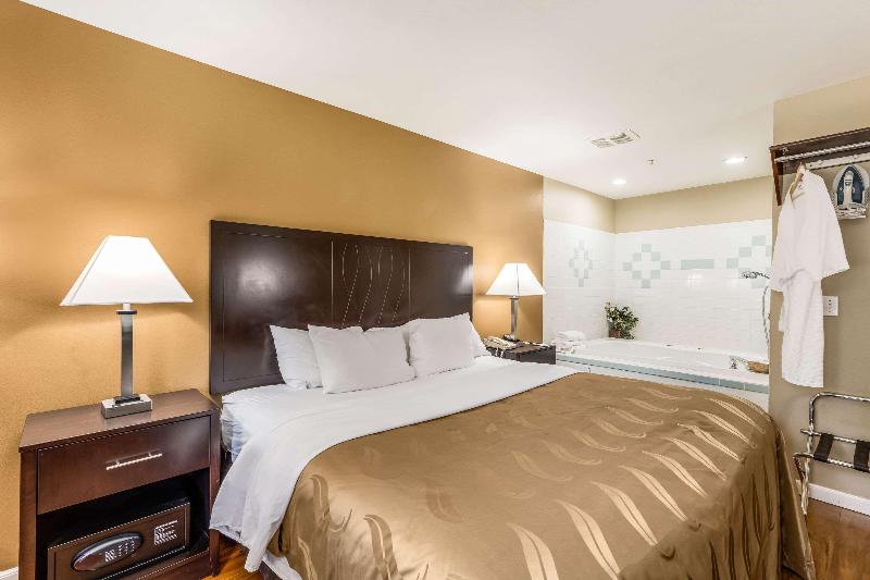 Quality Inn Cle Elum/Ellensburg image