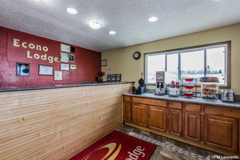 Econo Lodge image
