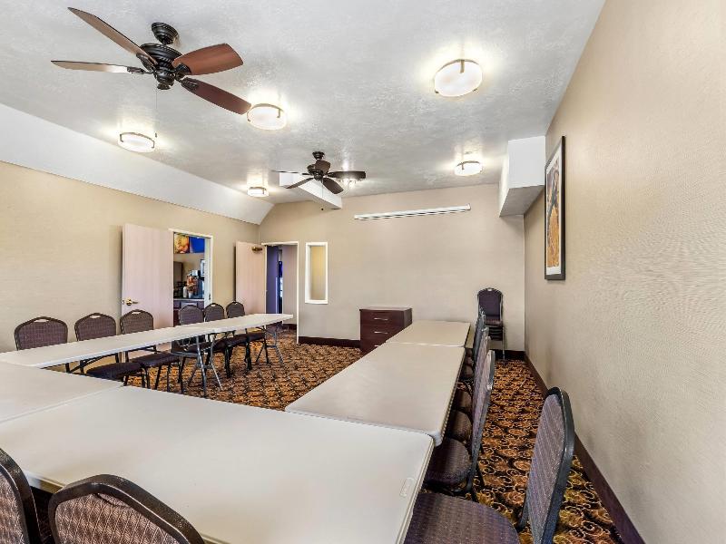 Comfort Inn Elko image