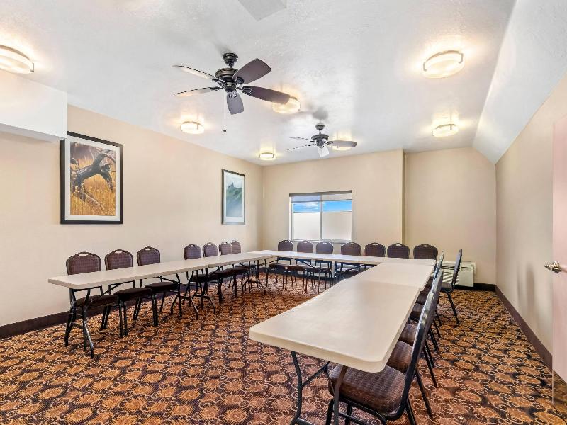 Comfort Inn Elko image