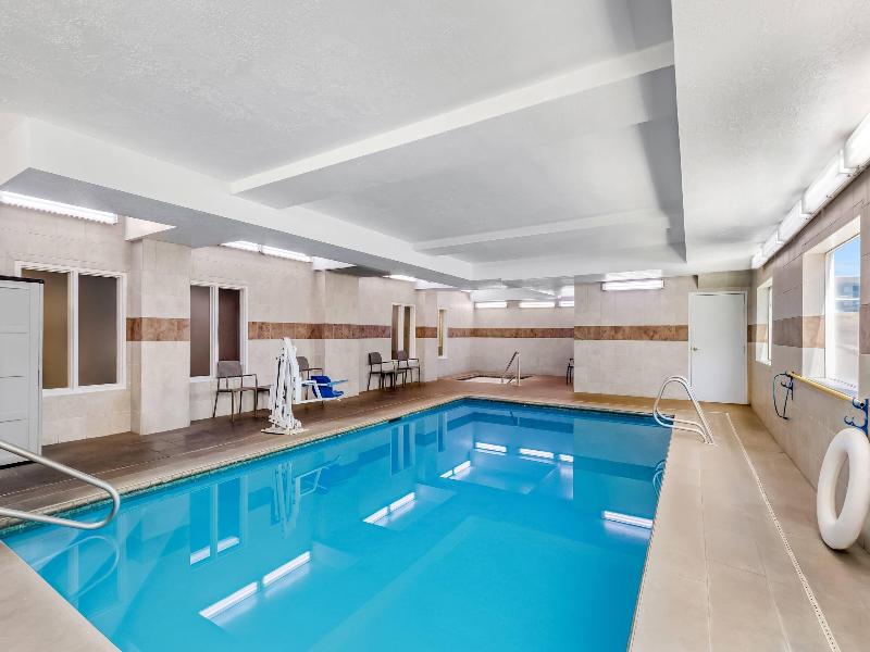 Comfort Inn Elko image