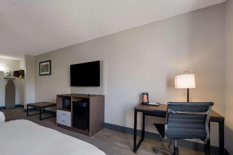 Quality Inn University Area image