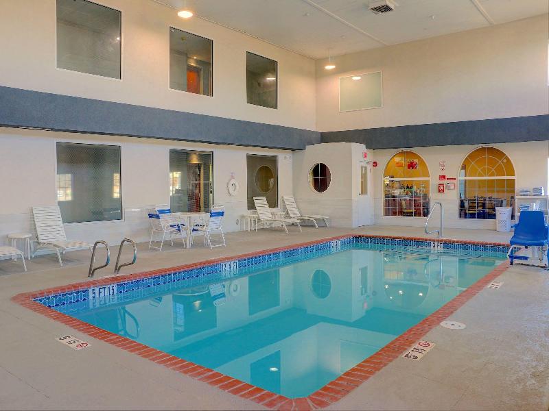 Quality Inn & Suites