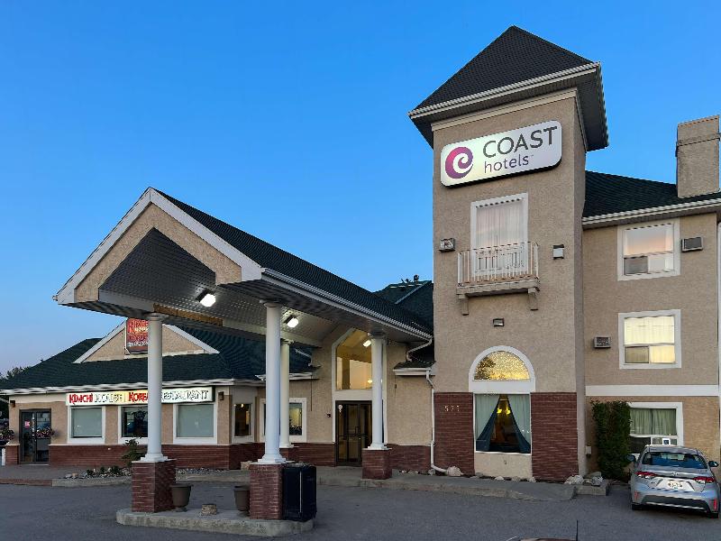 Coast Hinton Hotel image