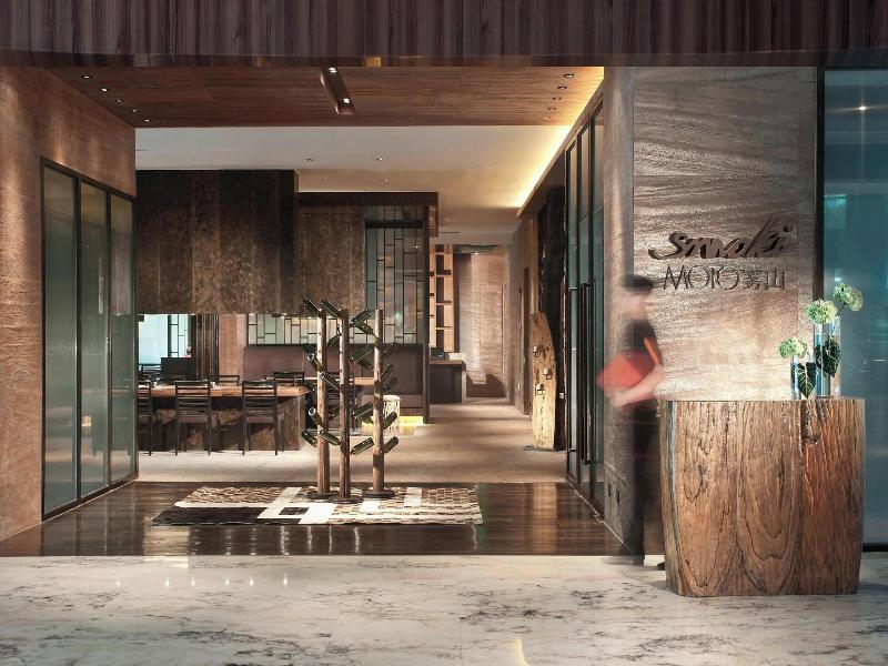Renaissance Shanghai Caohejing Hotel image