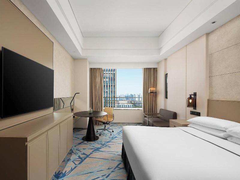 Renaissance Shanghai Caohejing Hotel image