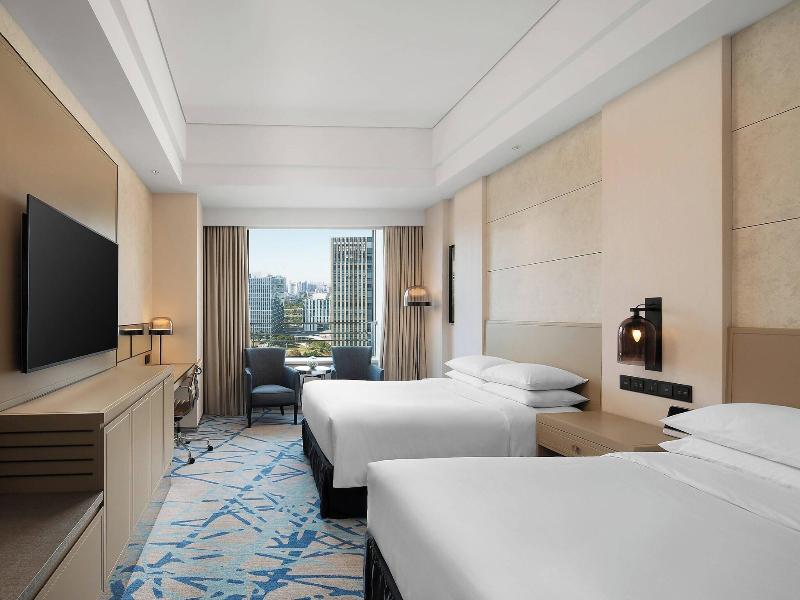 Renaissance Shanghai Caohejing Hotel image