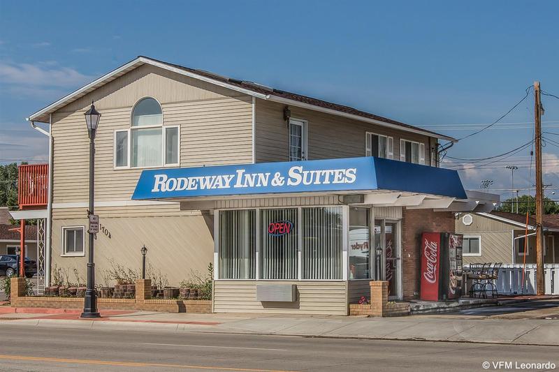 Rodeway Inn AND Suites