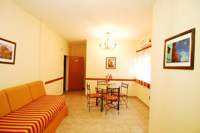 Miliño Apart Hotel image