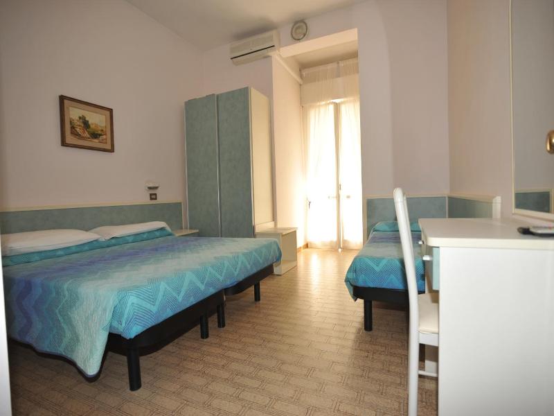 Metron Hotel image
